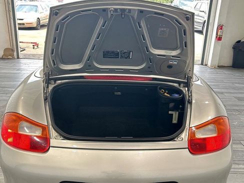 Used 2001 Porsche Boxster image 7