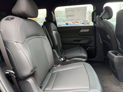 New 2027 Kia Telluride S image 14