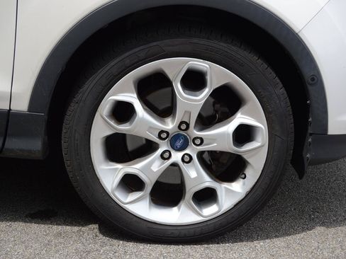 Used 2013 Ford Escape Titanium w/ Parking Technology Pkg AWD/4WD image 12