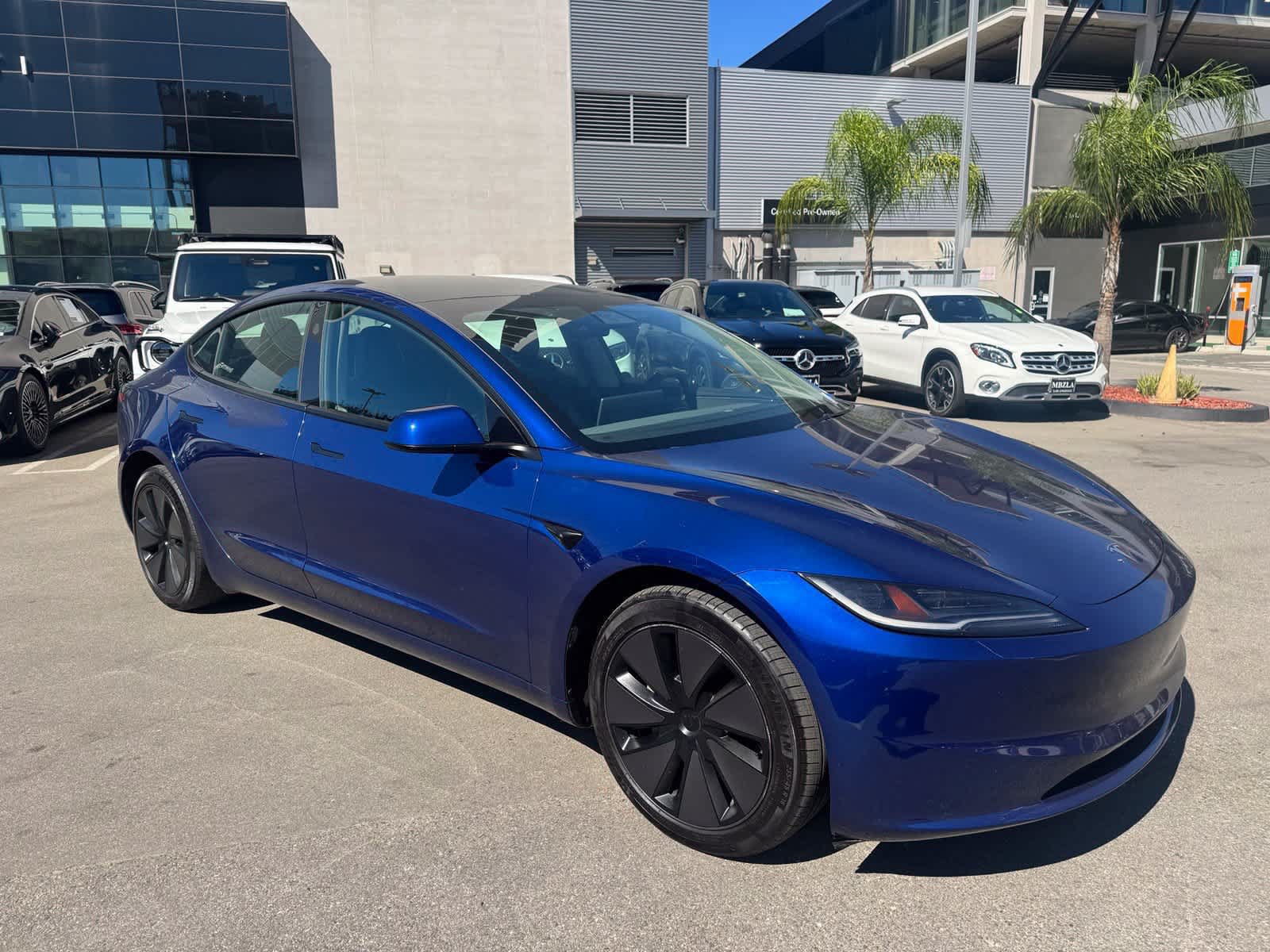Used 2024 Tesla Model 3 Standard Range RWD image 2