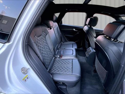 Used 2023 Audi SQ5 Premium Plus w/ Premium Plus Package image 25