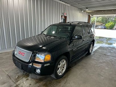 Used 2009 GMC Envoy Denali w/ Sun And 6-Disc Cd Package