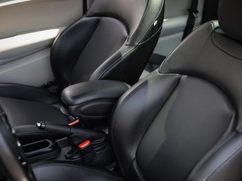 Used 2016 MINI Cooper 2-Door Hardtop FWD image 26
