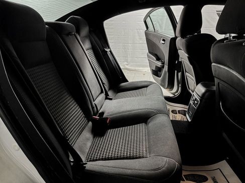 Used 2019 Dodge Charger GT image 10