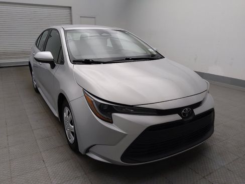 Used 2023 Toyota Corolla LE FWD image 14