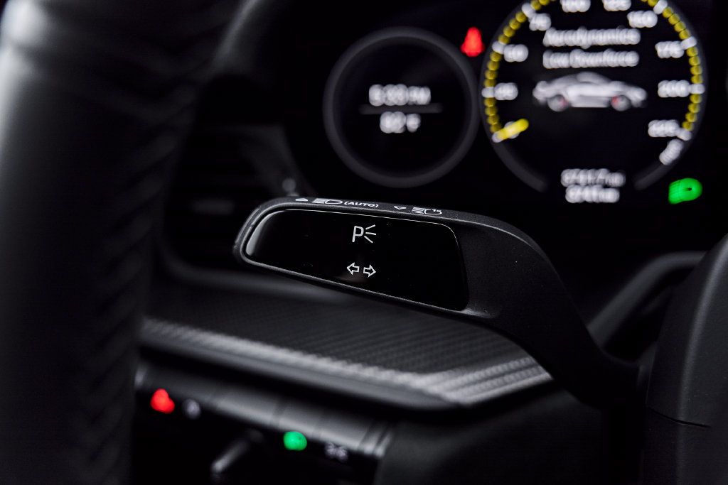 Used 2025 Porsche 911 GT3 RS RWD image 56