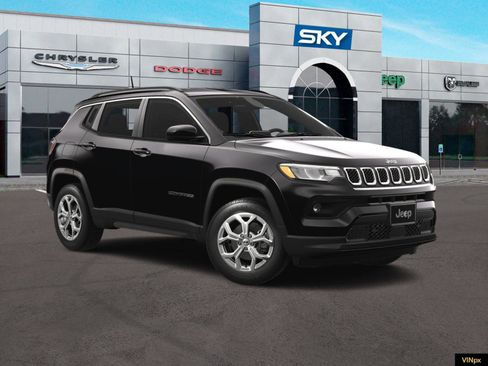 New 2025 Jeep Compass Latitude image 14