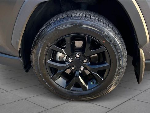 Used 2024 Toyota RAV4 LE image 11