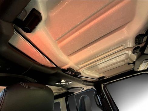 Used 2021 Jeep Wrangler Unlimited Sahara w/ Cold Weather Group image 28