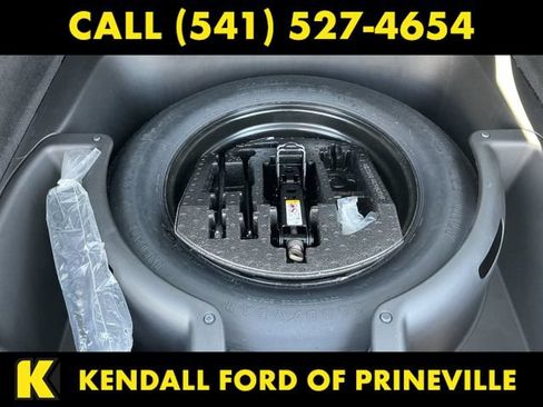 Used 2019 Jeep Grand Cherokee Laredo AWD/4WD image 26
