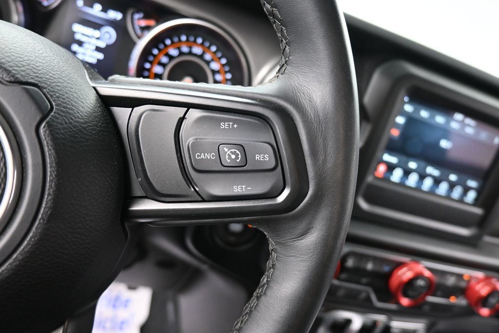 Used 2023 Jeep Wrangler Sport AWD/4WD image 31