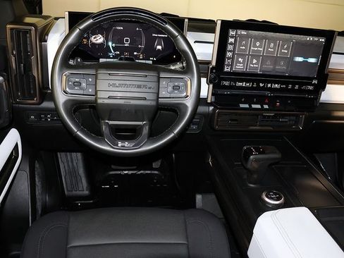 Used 2025 GMC Hummer EV 2X w/ LPO, Illumination Package AWD/4WD image 3