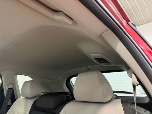 Used 2023 Honda CR-V EX image 9