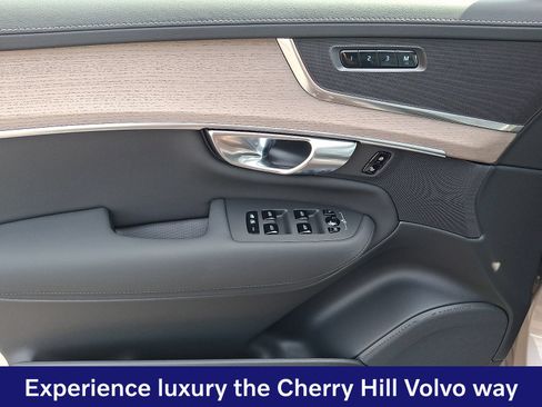 New 2026 Volvo XC90 B5 Core w/ Protection Package Premier AWD/4WD image 9
