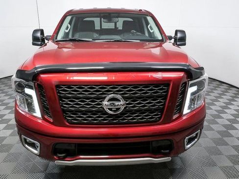 Used 2018 Nissan Titan PRO-4X w/ Pro-4x Convenience Package image 30