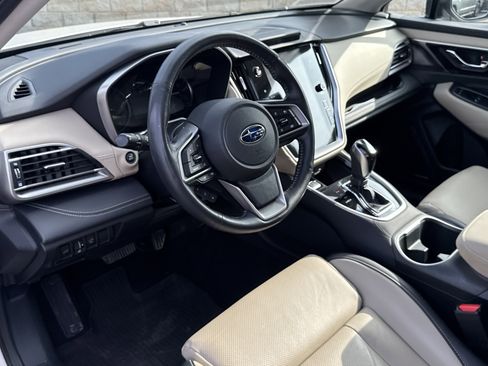 Certified 2022 Subaru Outback Limited image 25