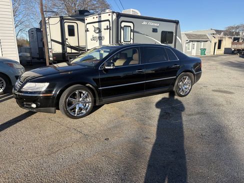 Used 2004 Volkswagen Phaeton V8 image 3