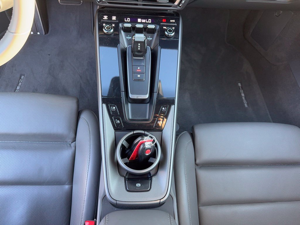 Certified 2021 Porsche 911 Carrera S RWD image 24