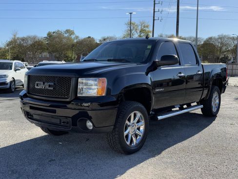 Used 2013 GMC Sierra 1500 Denali image 4
