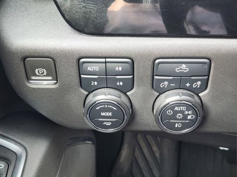 Certified 2022 Chevrolet Silverado 1500 LT Trail Boss w/ Protection Package image 26