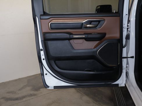 Used 2023 RAM 1500 Limited AWD/4WD image 41