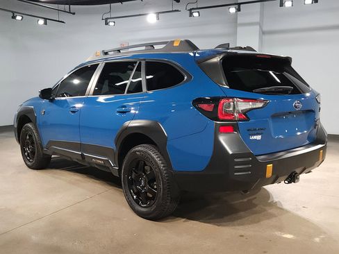 Used 2022 Subaru Outback Wilderness image 5