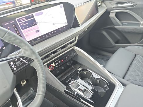 New 2026 Audi SQ5 Premium Plus AWD/4WD image 23