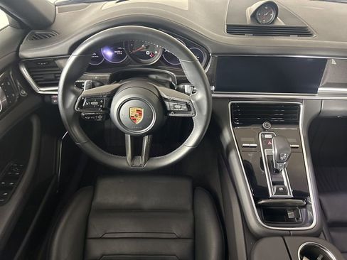 Certified 2023 Porsche Panamera 4 Platinum Edition image 18