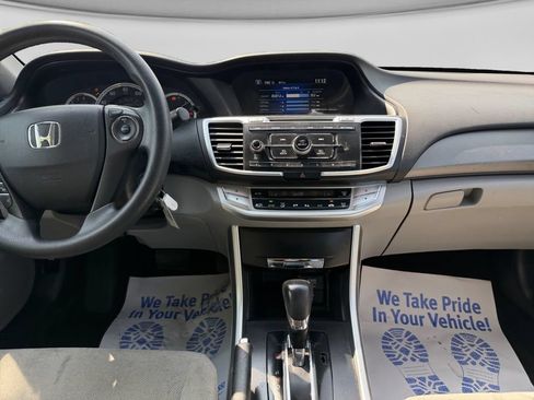 Used 2013 Honda Accord LX image 25