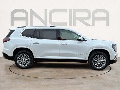 Used 2024 GMC Acadia Denali FWD image 11