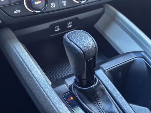 Certified 2024 Honda Accord EX image 25