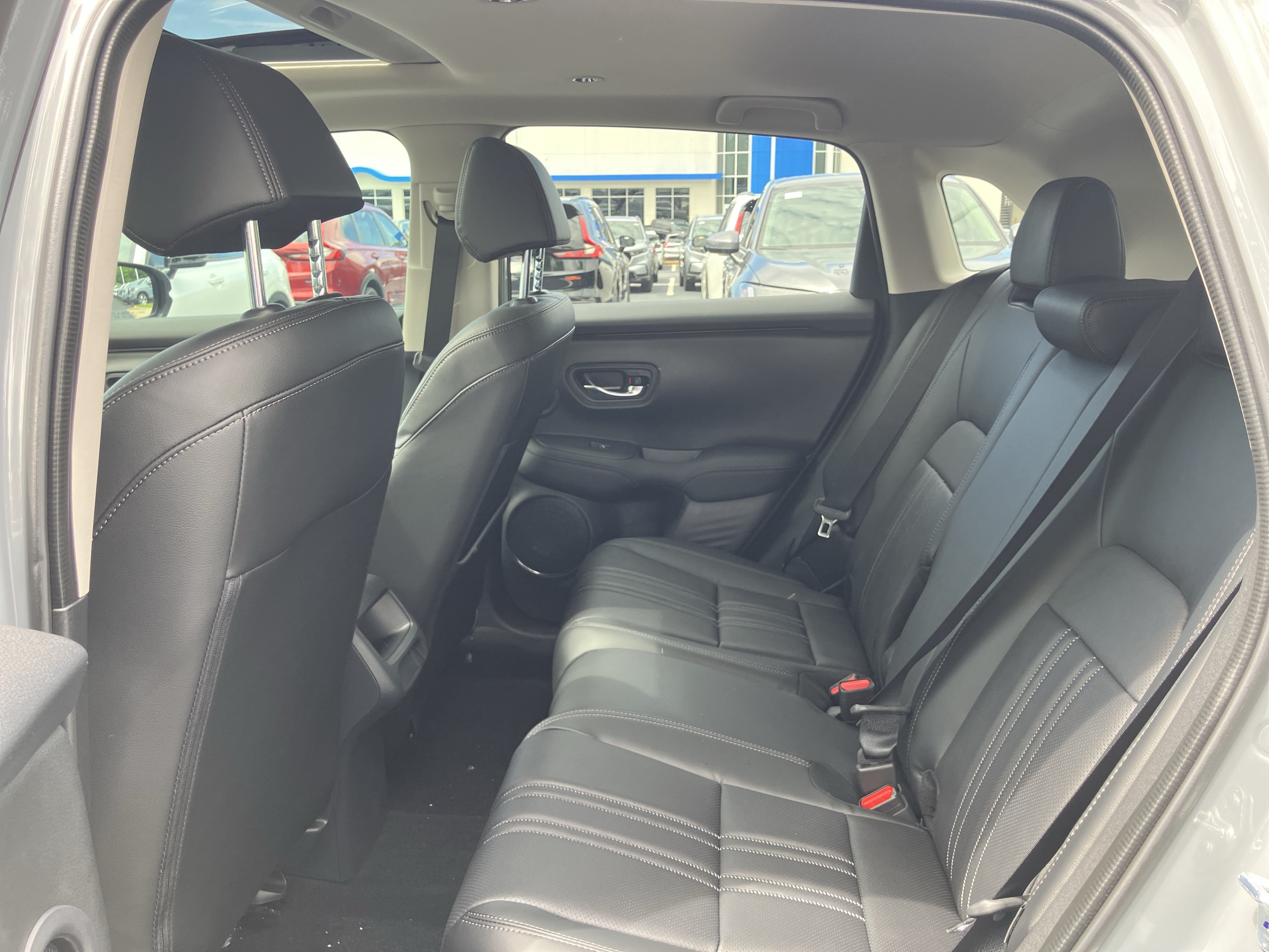New 2027 Honda HR-V EX-L image 31