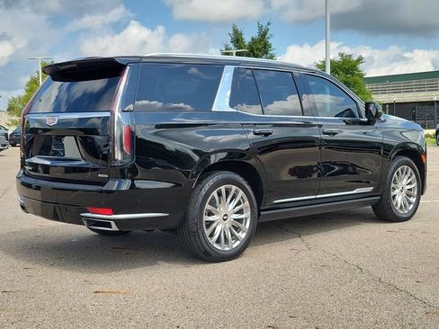 Used 2021 Cadillac Escalade Premium Luxury w/ Driver Assist Tech Package AWD/4WD image 5