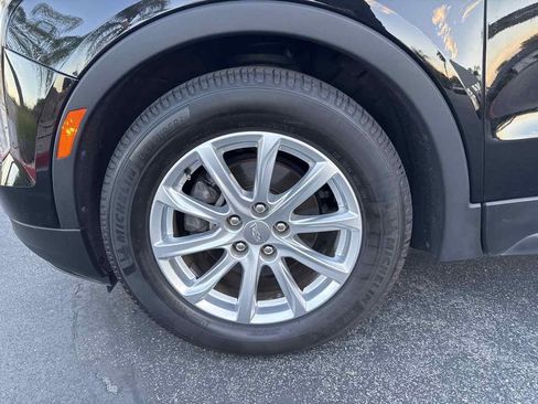 Used 2019 Cadillac XT4 Luxury image 39