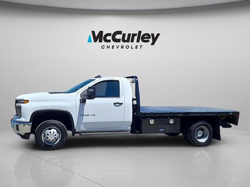Used 2024 Chevrolet Silverado 3500 W/T w/ WT Convenience Package AWD/4WD image 4