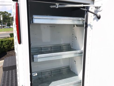 Used 2021 GMC Savana 3500 w/ Power Convenience Package RWD image 21