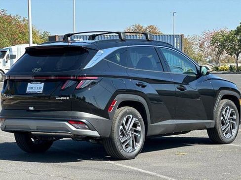 New 2025 Hyundai Tucson Limited image 4