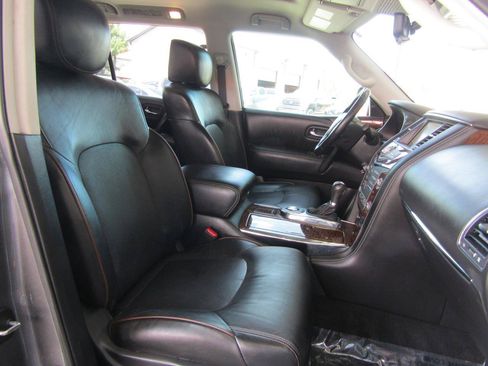 Used 2019 Nissan Armada Platinum w/ Captain's Chairs Package RWD image 13