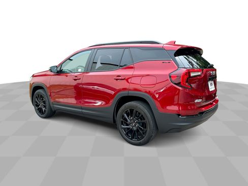 Certified 2024 GMC Terrain SLE w/ Driver Convenience Package AWD/4WD image 7