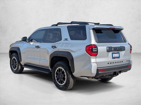 Used 2025 Toyota 4Runner Hybrid TRD Off Road image 8