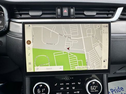 Used 2024 Jaguar F-PACE R-Dynamic S image 21