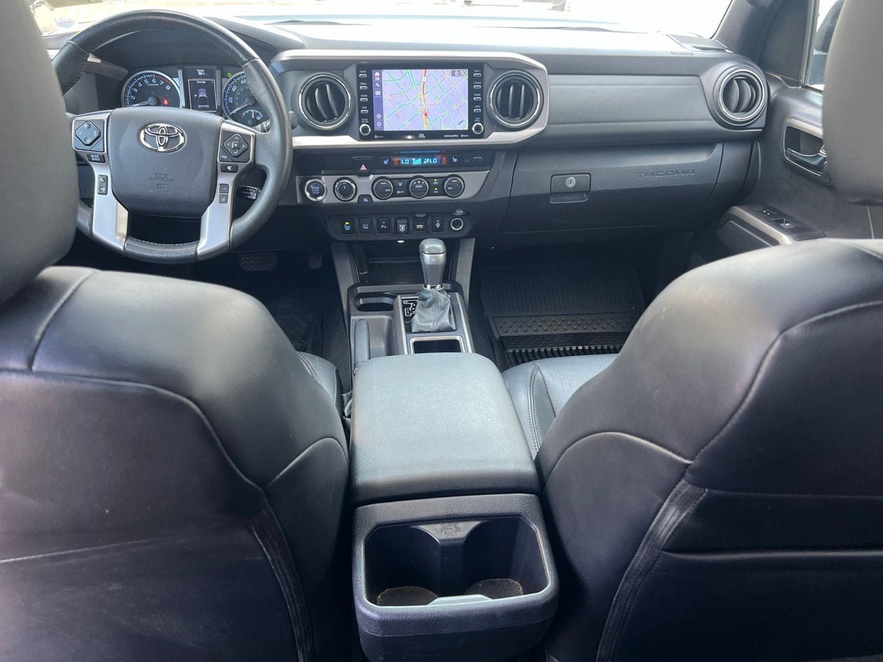 Used 2022 Toyota Tacoma Limited AWD/4WD image 19