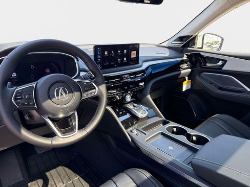 Used 2026 Acura MDX FWD w/ Technology Package image 16