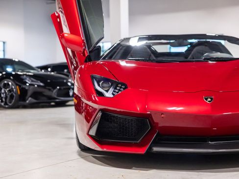 Used 2016 Lamborghini Aventador LP 700-4 AWD/4WD image 29