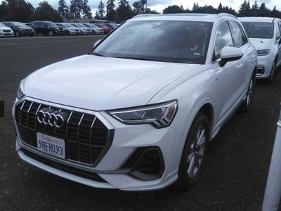 Used 2025 Audi Q3 2.0T Premium