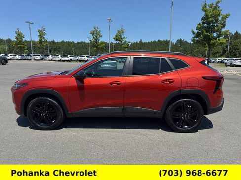 Used 2024 Chevrolet Trax ACTIV w/ Driver Confidence Package FWD image 4