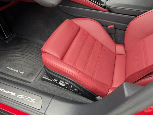 Certified 2026 Porsche Panamera GTS image 22