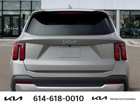 New 2026 Kia Sorento LX FWD image 16
