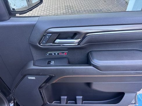 Used 2024 GMC Sierra 1500 AT4 w/ Technology Package AWD/4WD image 56