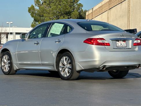 Used 2012 INFINITI M37 w/ Premium Pkg image 7